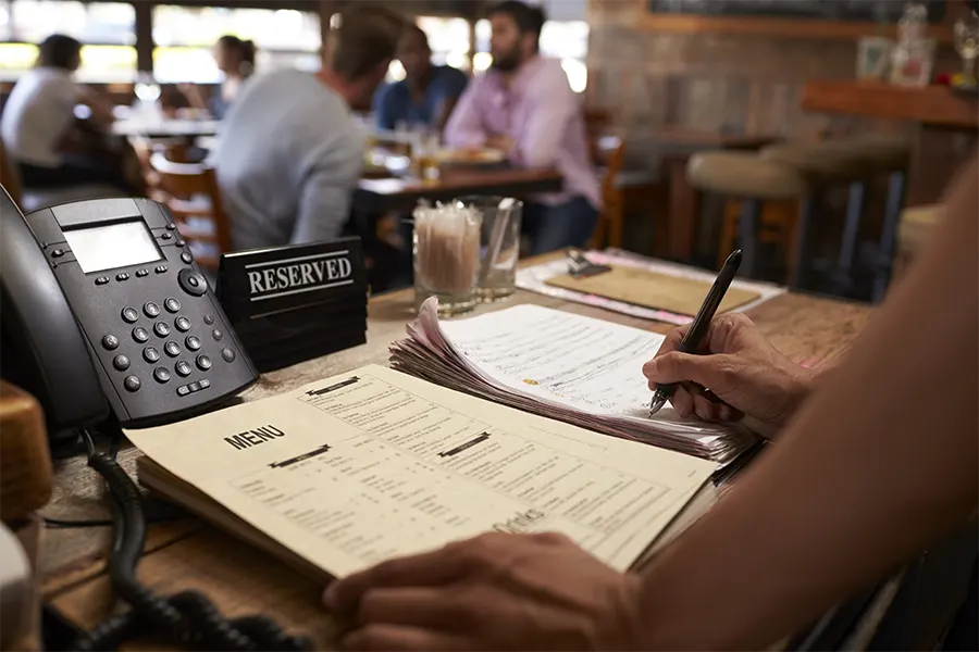 Manfaat laporan rugi laba pada bisnis restoran