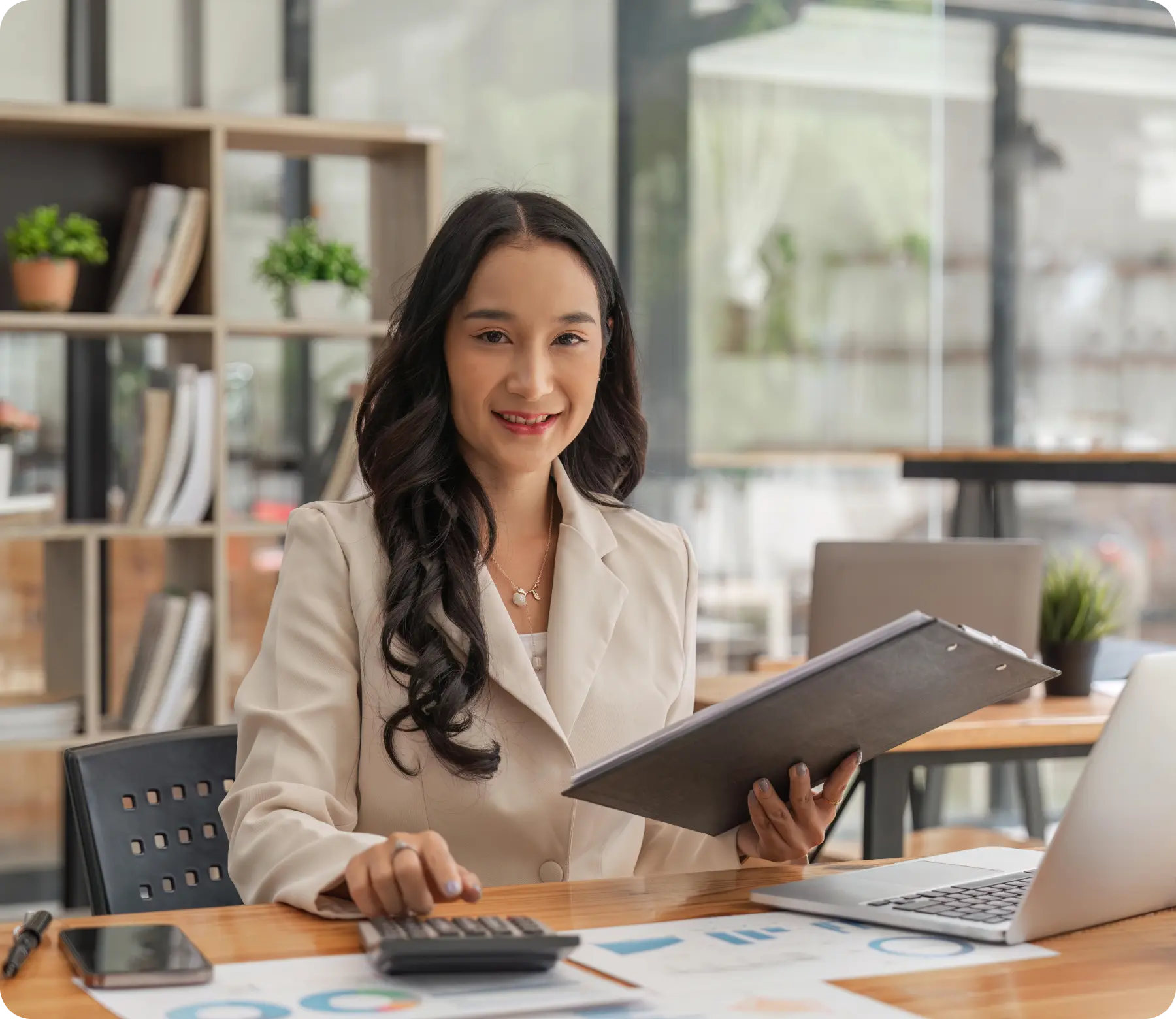 accountant-or-business-woman-working-financial-inv copy accountant-or-business-woman-working-financial-inv copy