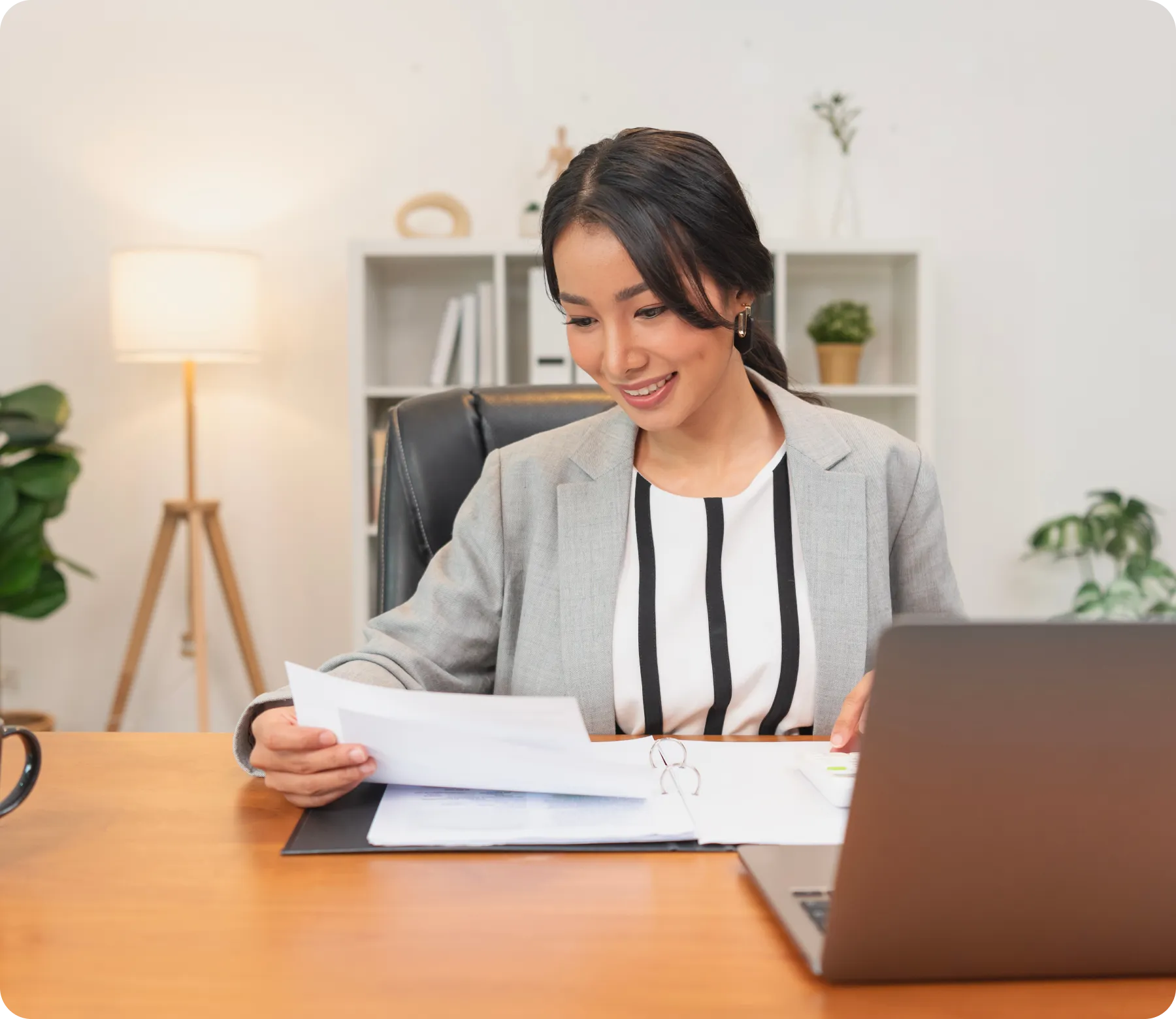 young-asian-businesswoman-working-office copy young-asian-businesswoman-working-office copy